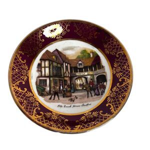 Weatherby Hanley Royal Falcon Ware 4-71 Old Coach House Stratford Small Plate